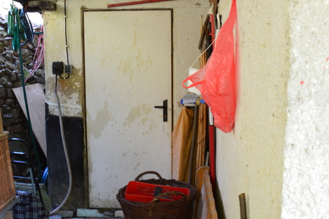 Isolierung und Rekonstruktion der Hütte | Isolierung und Rekonstruktion der Hütte